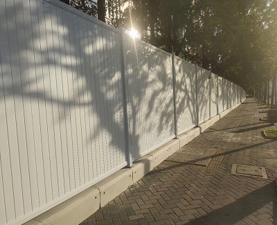 PVC圍擋價(jià)格不僅便宜還具有這么大的用途，值得一看！