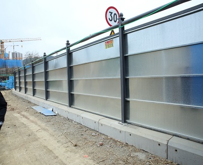 深圳圍擋多少錢(qián)一米？批發(fā)價(jià)格貴不貴？